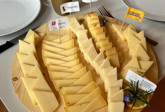 Visite de la Fromagerie du Gros-de-Vaud - Vuarrens